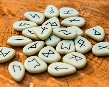 Consultation Runologue et tirage des runes